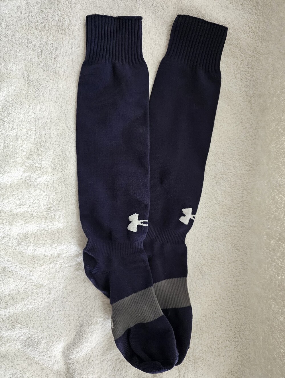 Under Armour Kids Unisex Navy Blue Athletic Crew Knee High Athletic Sports Socks